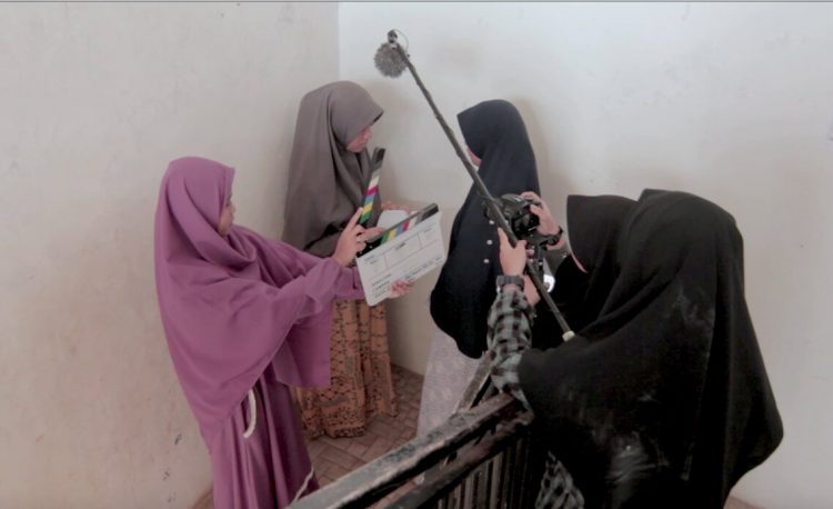 Santri Pesantren Media